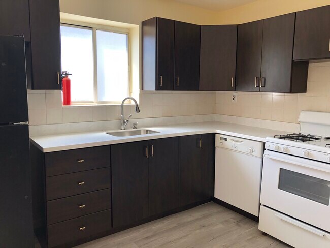 Cocina - 35 Wolkoff Ln