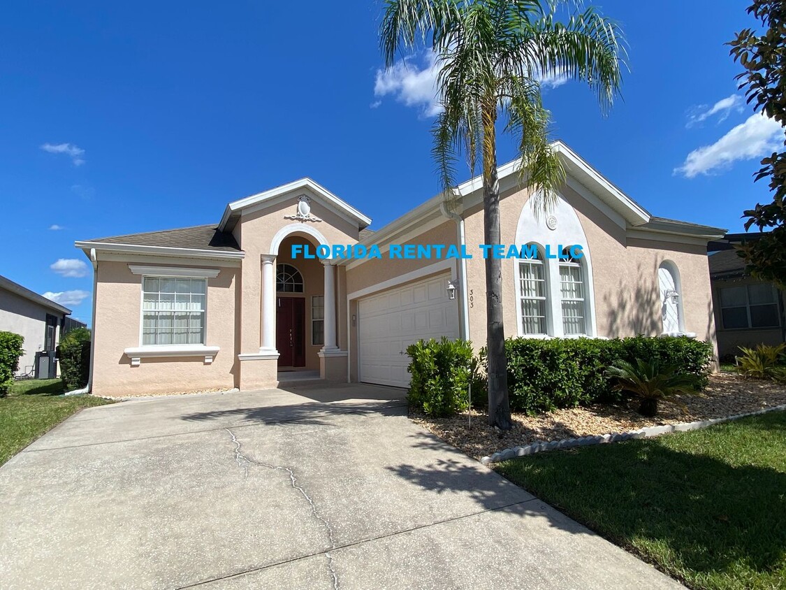 Primary Photo - 4/3 Pool Home in Haines City