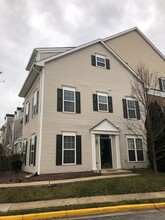 Building Photo - 8712 Autumn Ridge Ct