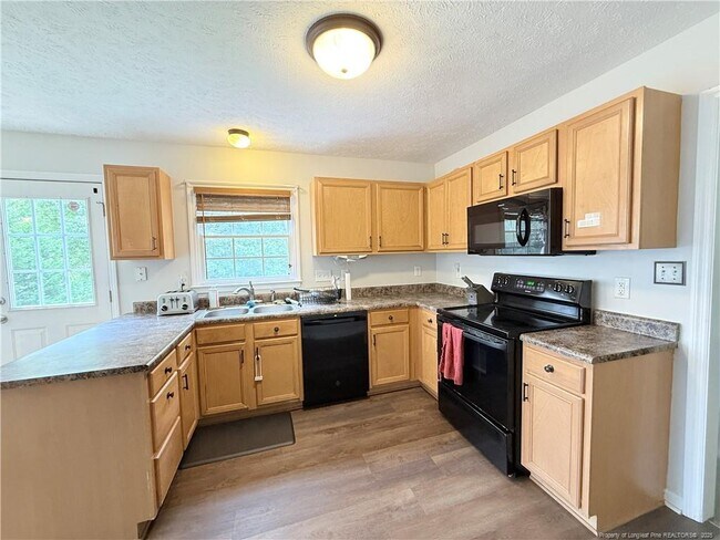 Foto del edificio - 509 Kentwell Ct