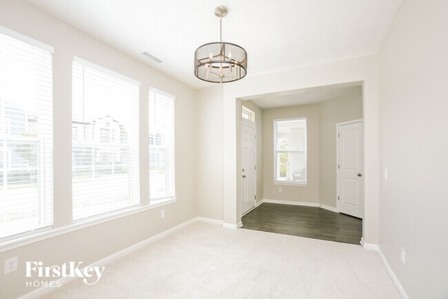 Foto del edificio - 17389 Dallington St
