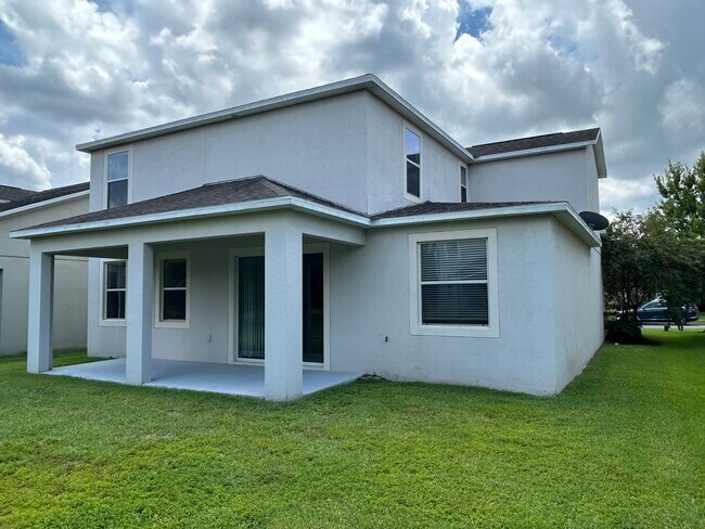 Foto del edificio - 15147 Driftwood Bend St