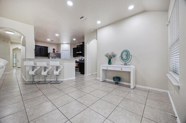 Building Photo - 3636 Anchor Bay Dr