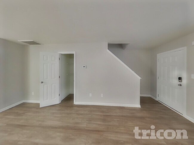 Foto del edificio - 3711 Rocky Brook Ct