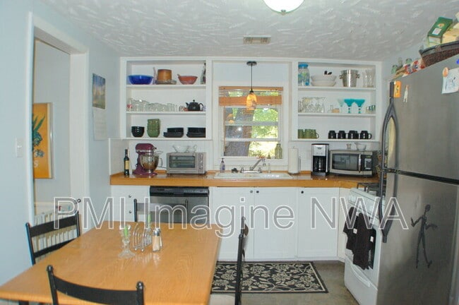 Foto del edificio - 1439 S W Ave