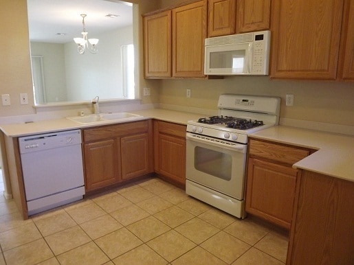 Building Photo - Charming Single-Story Corner Lot Home in Solera 55+ Community