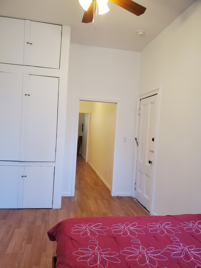 First room reverse angle - 921 Metropolitan Ave