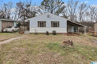 Building Photo - 1520 17th Way SW