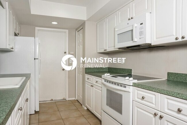 Foto del edificio - 3 Bedroom Pet-Friendly Home in Sarasota, F...