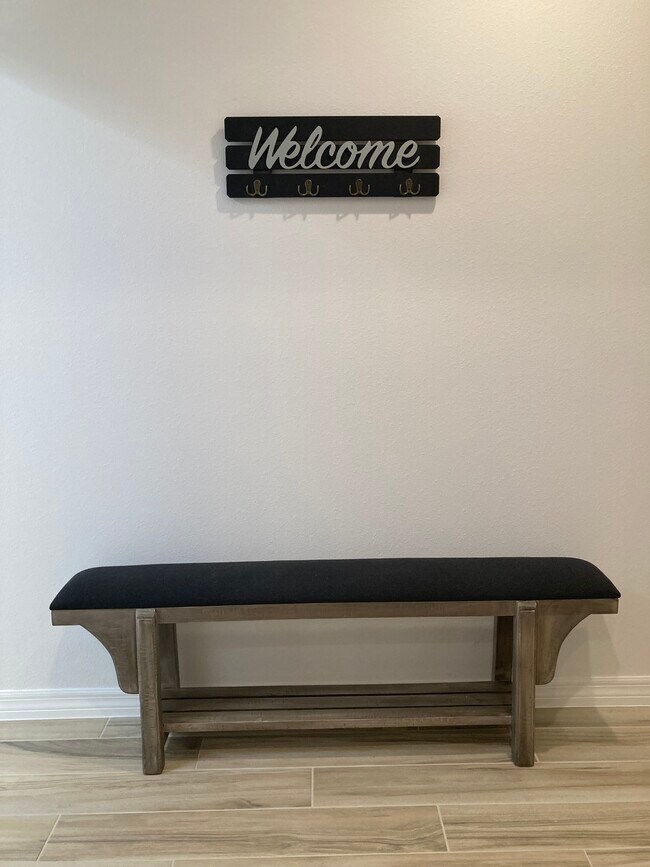 Building Photo - 5978 Conley Ct