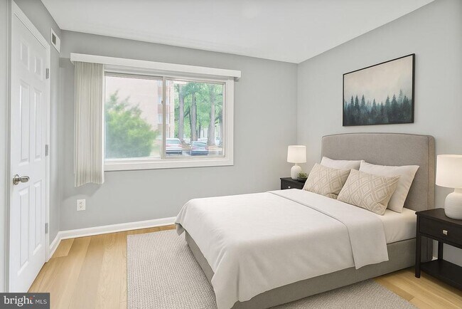 Foto del edificio - 8001 Chanute Pl