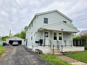 Building Photo - 508 59th St