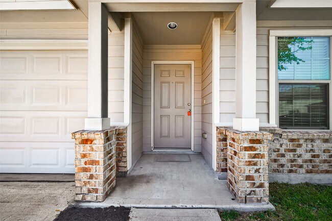 Building Photo - 21303 Beacon Springs Lane