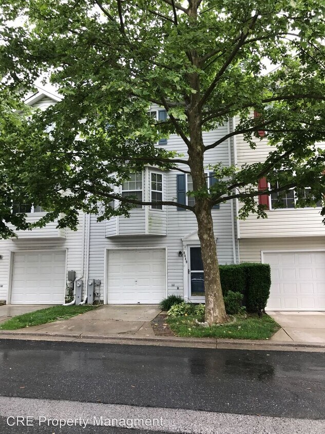 Primary Photo - 3 br, 2.5 bath House - 8849 Goose Landing
