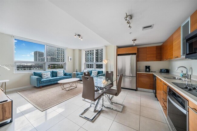 Foto del edificio - 3250 NE 1st Ave