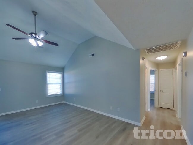 Building Photo - 7029 Bridgewater Dr