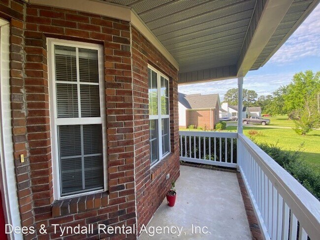 Building Photo - 4 br, 3 bath House - 110 Cambridge Dr