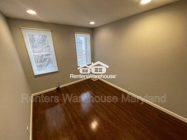 Foto del edificio - 519 S Port St