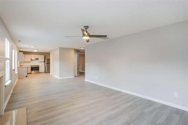 Foto del edificio - 5723 Partin Ct