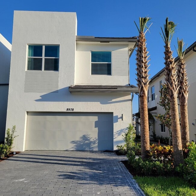 Building Photo - 8978 Zevon Ct