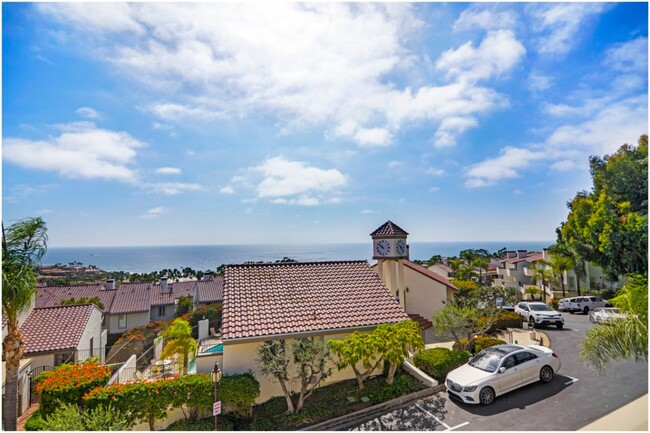 Building Photo - SPECTACULAR OCEAN VIEW CONDO!!