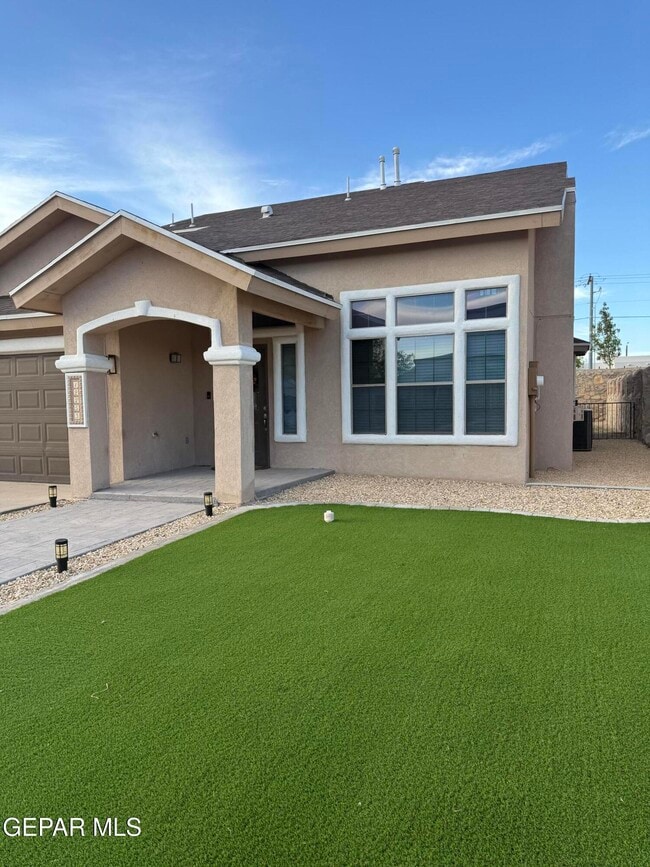 Building Photo - 12253 Holy Springs Ct