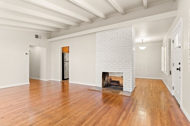 Foto del edificio - Charming Hayward Home with Modern Upgrades...