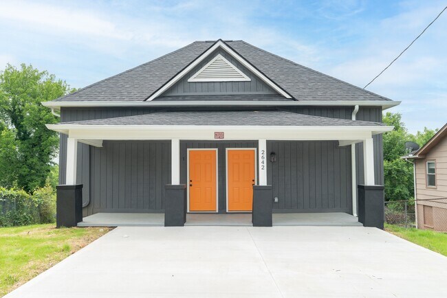 Foto del edificio - 2642 Summit Ave