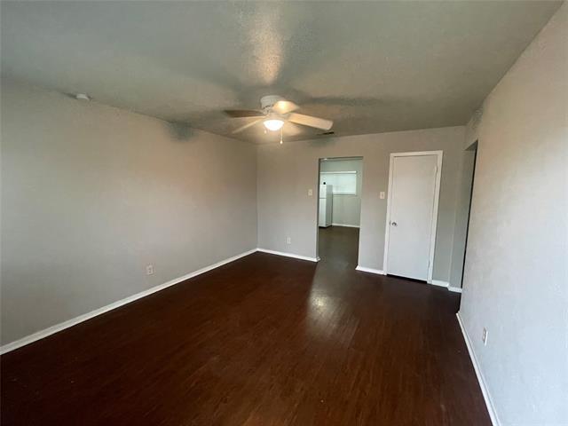 Building Photo - 501 Rosewood Hills Dr