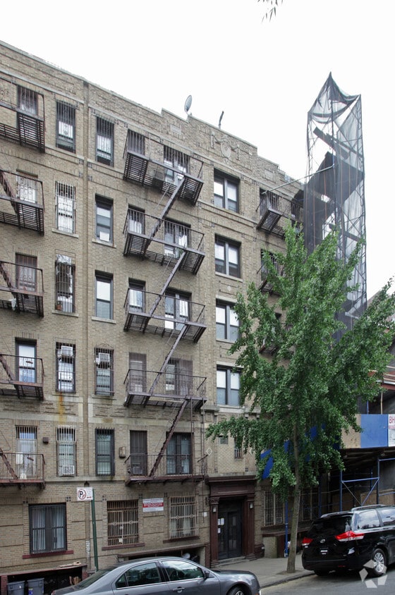 Primary Photo - 182-184 Clymer St