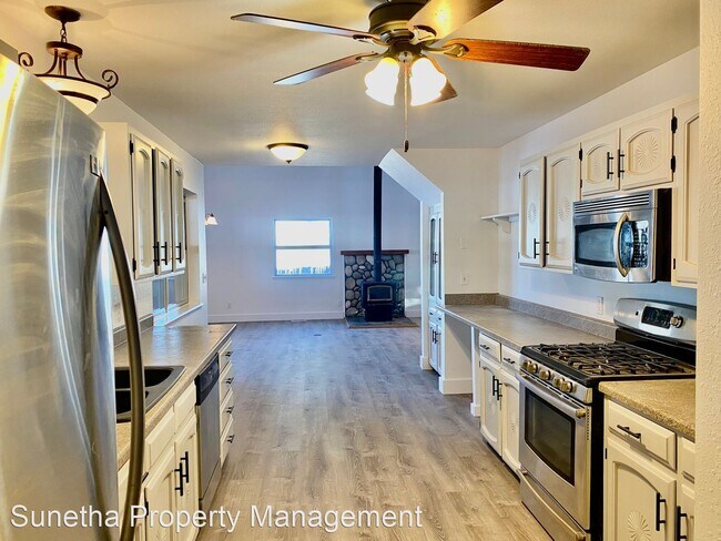 Foto del edificio - 3 br, 2.5 bath House - 187 W. Golf Place