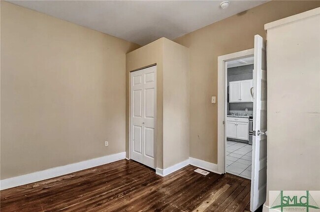 Foto del edificio - 1710 Lennox Ct