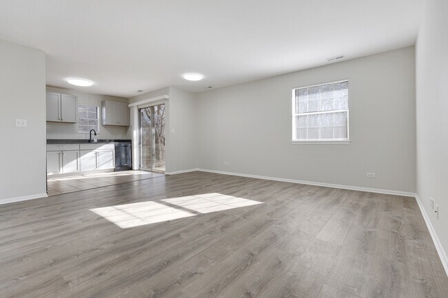 Building Photo - 63 N Victoria Ln