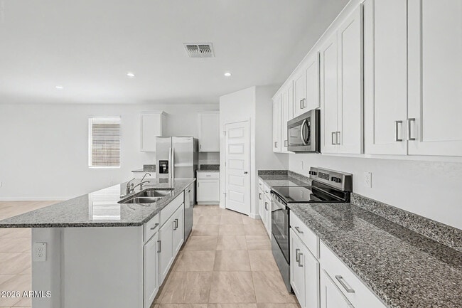 Building Photo - 38155 W Giallo Ln