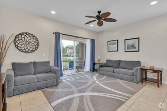 Building Photo - 557 Miramar Ave