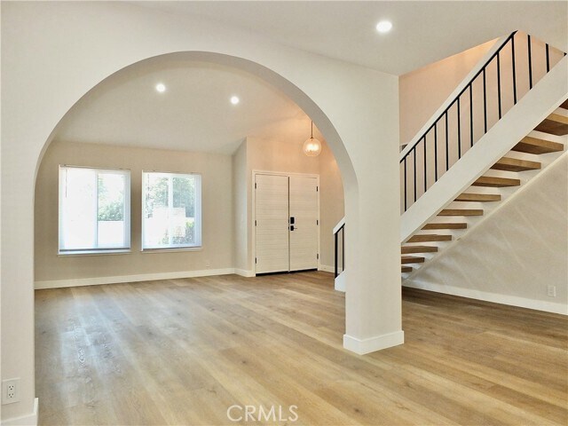 Building Photo - 652 Margo Ave