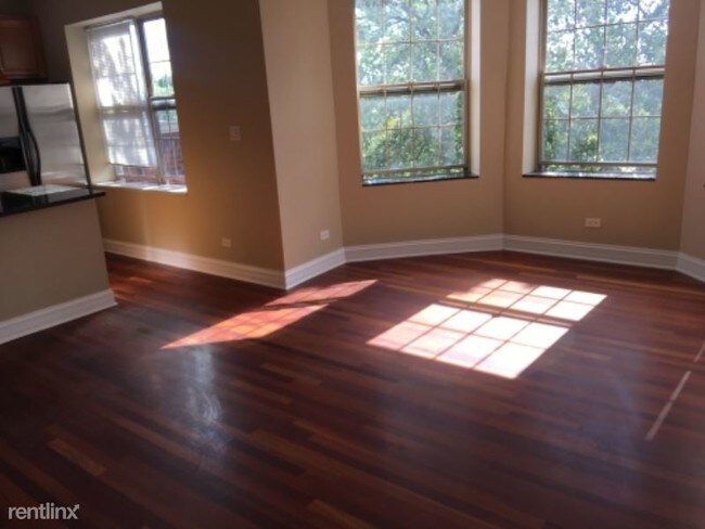 Building Photo - 2 br, 2 bath Apartment - 1706 3 Unit 3