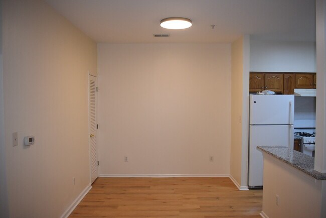 Building Photo - 815 Dominick Ct