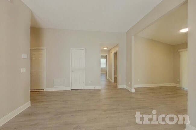 Foto del edificio - 1379 High Plains Dr W