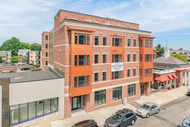 Building Photo - 420 Market St