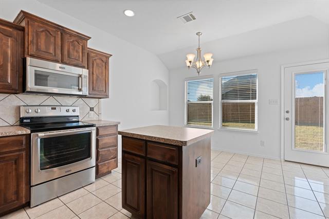 Foto del edificio - 4013 Winter Springs Dr
