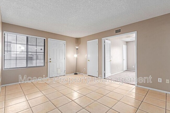 Foto del edificio - 700 E Mesquite Cir