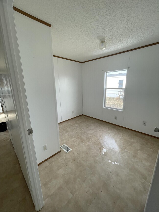 Foto del edificio - 514 35th Ave NW