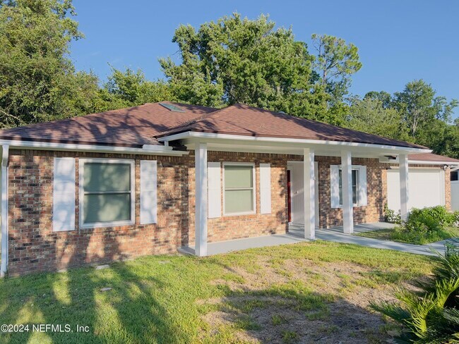 Foto del edificio - 12421 Bears Den Ct