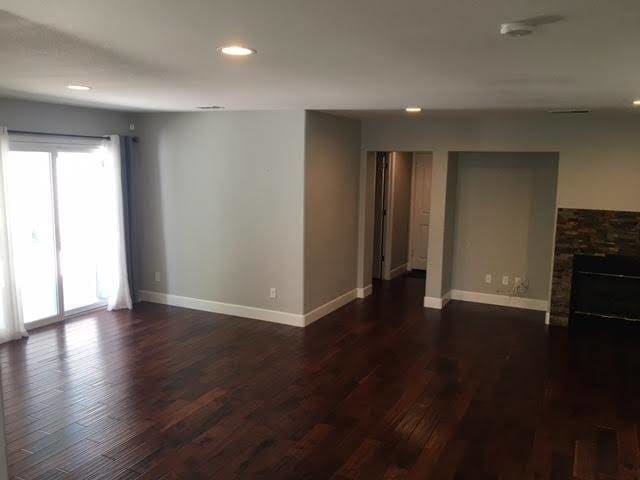 Building Photo - 78 Dowitcher Ct