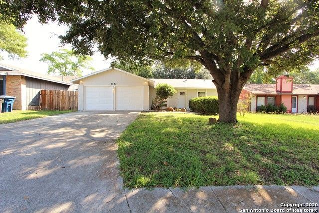 Primary Photo - 2934 LAKEBRIAR ST