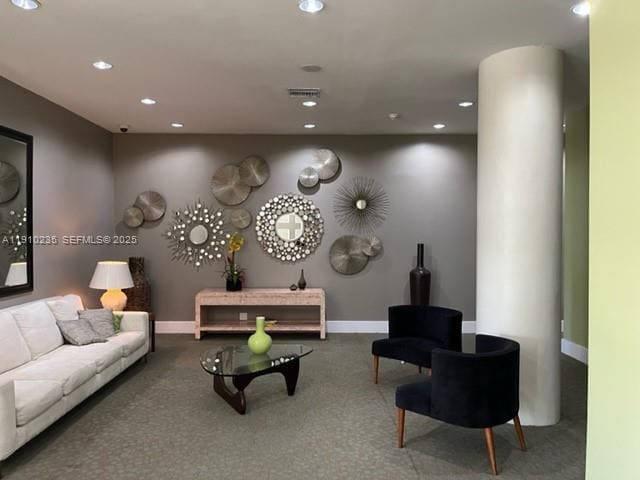 Foto del edificio - 7441 Wayne Ave