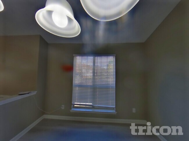 Foto del edificio - 262 Village Dr