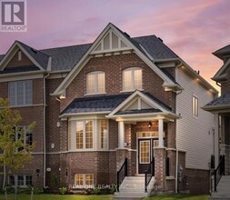 Building Photo - 318 Coronation Rd