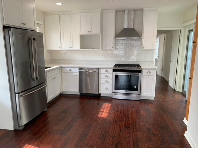 Photo - 4185 Angeles Vista Blvd House